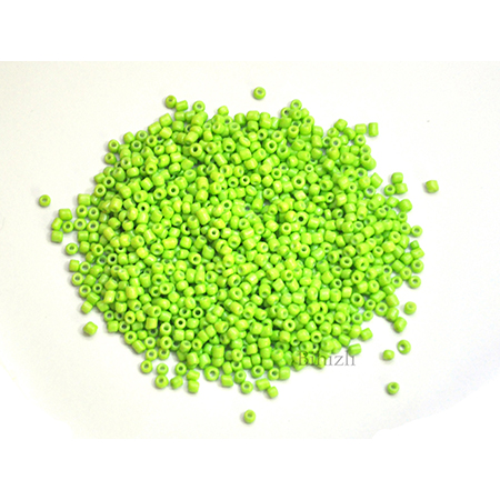 3 mm  ( 0.8 )  Cam Kum Boncuk ( 100 Gram )  Fıstık Yeşili Renk